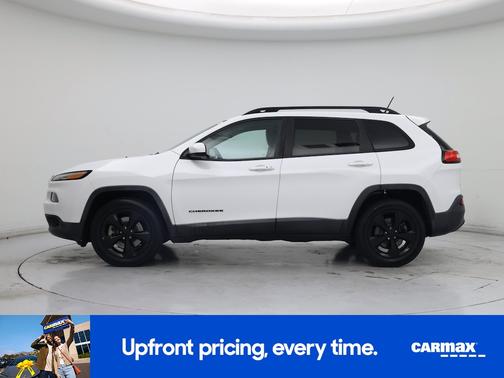 White 2015 Jeep Cherokee Latitude