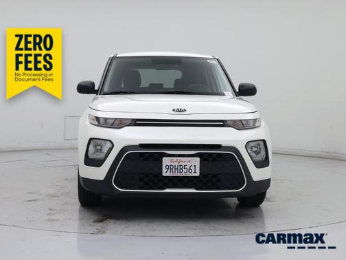 White 2020 Kia Soul LX