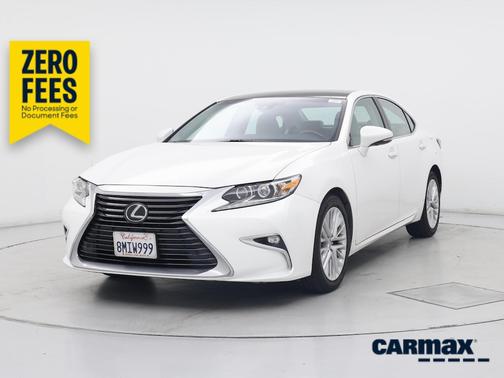White 2018 Lexus ES 350