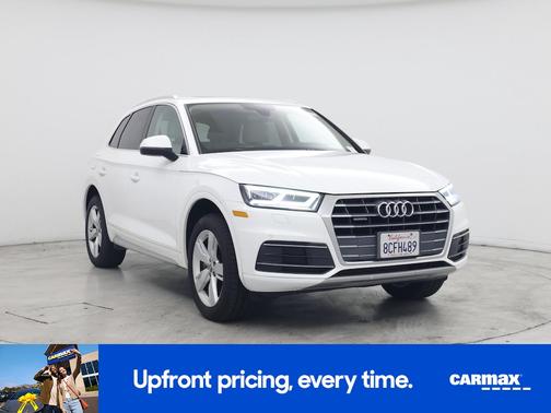 White 2018 Audi Q5 Premium Plus