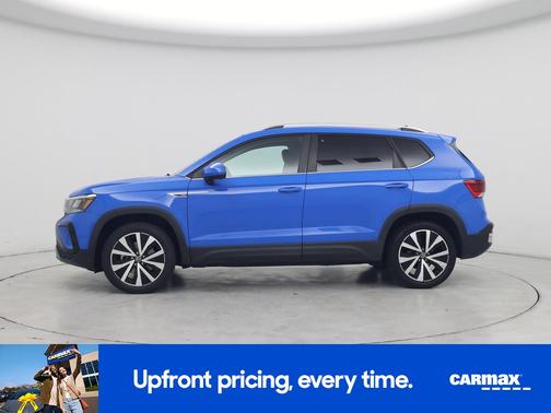 Blue 2022 Volkswagen Taos SE