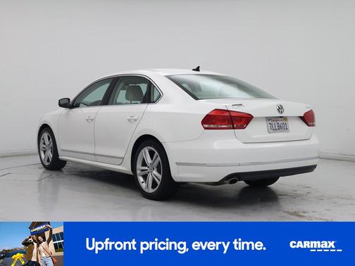 White 2015 Volkswagen Passat SE