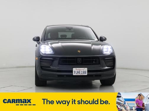 2023 Porsche Macan S