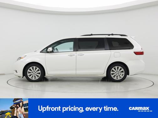 White 2017 Toyota Sienna Limited