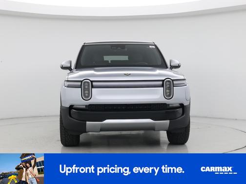 Silver 2026 Rivian R1S Dual Motor Standard