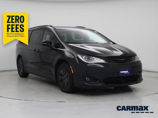 Black 2019 Chrysler Pacifica Hybrid Limited