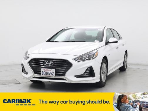 2018 Hyundai SONATA Hybrid SE