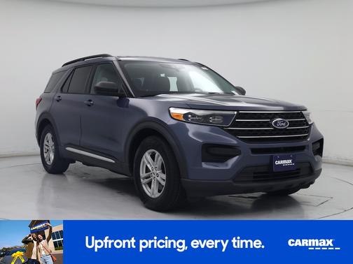 Black 2021 Ford Explorer XLT