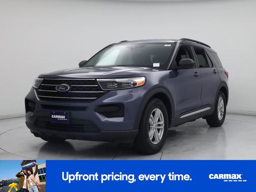 Black 2021 Ford Explorer XLT