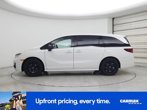 White 2025 Honda Odyssey Sport-L