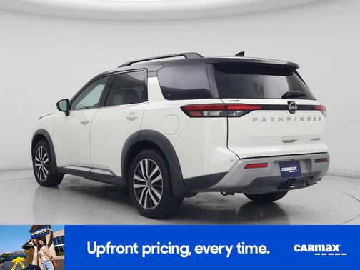 2022 Nissan Pathfinder Platinum