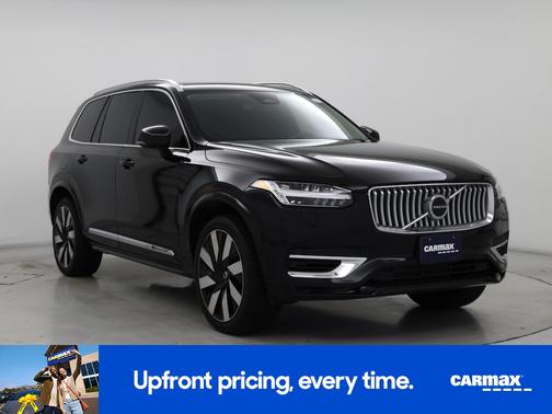 2023 Volvo XC90 Recharge Plug-In Hybrid T8 Ultimate Bright Theme