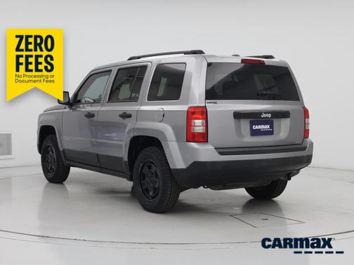 Silver 2016 Jeep Patriot Sport