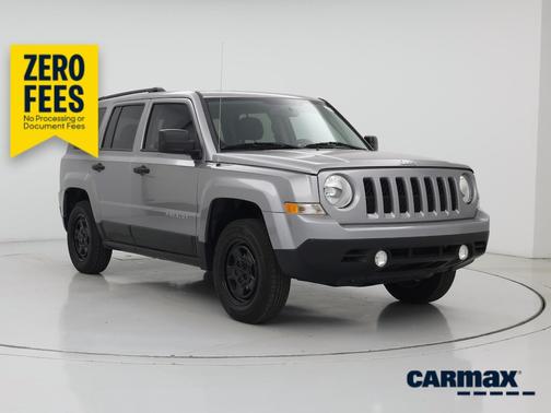 Silver 2016 Jeep Patriot Sport