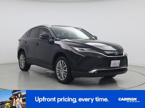 Black 2023 Toyota Venza XLE