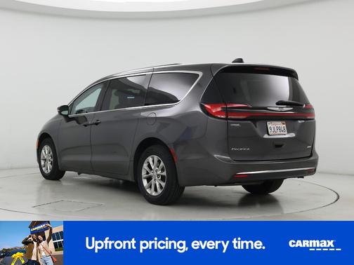 Gray 2023 Chrysler Pacifica Touring L
