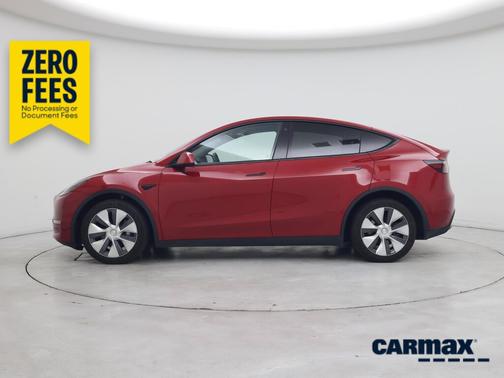 Red 2022 Tesla Model Y Long Range