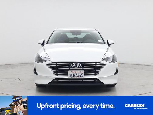 White 2021 Hyundai SONATA SE