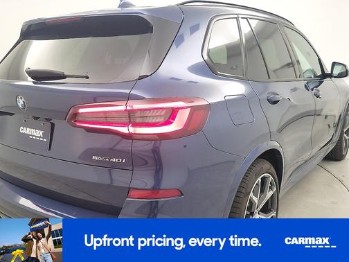 Blue 2022 BMW X5 sDrive40i