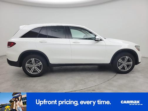 White 2020 Mercedes-Benz GLC 300