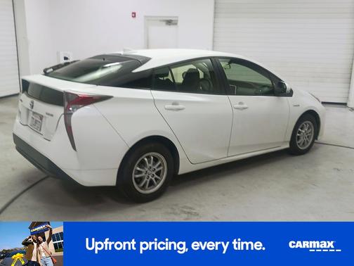 2016 Toyota Prius Two