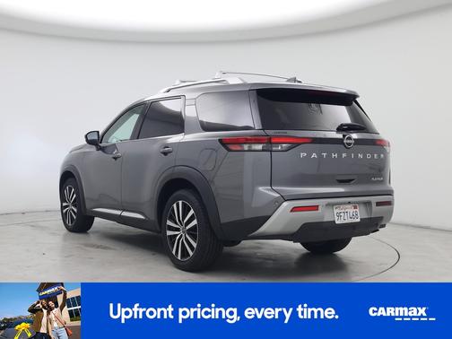 Gray 2023 Nissan Pathfinder Platinum
