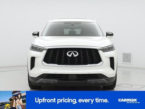 White 2023 INFINITI QX60 Sensory