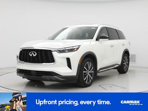 White 2023 INFINITI QX60 Sensory