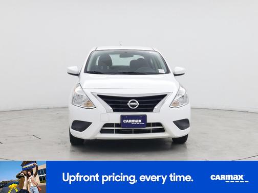 White 2017 Nissan Versa SV
