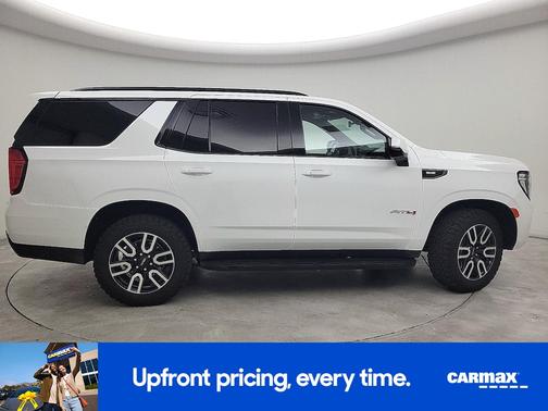 White 2022 GMC Yukon AT4