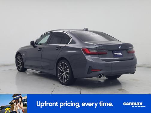 2022 BMW 330e xDrive30e