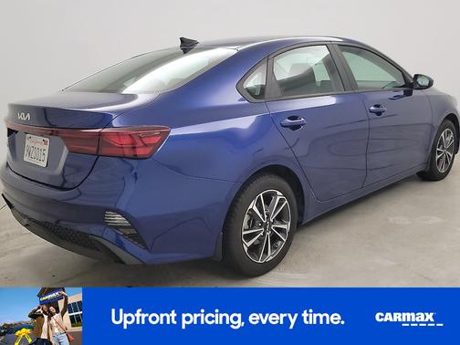 Blue 2024 Kia Forte LXS