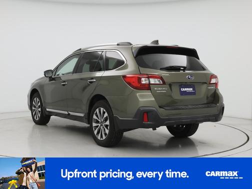 Green 2019 Subaru Outback 2.5I Touring