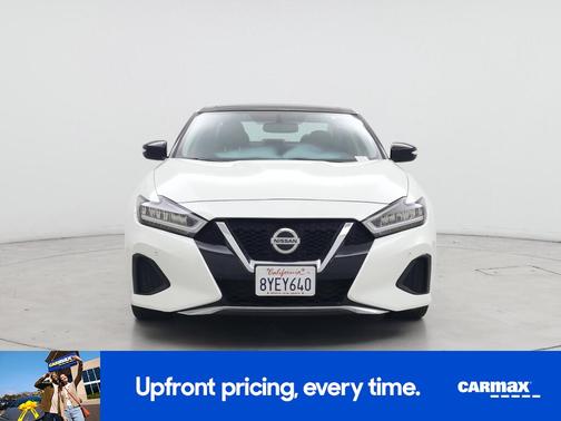 White 2019 Nissan Maxima SL