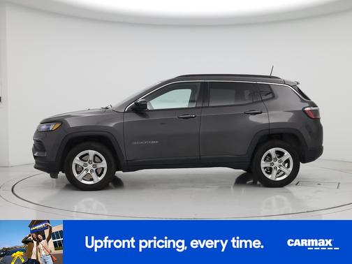 Gray 2024 Jeep Compass Latitude