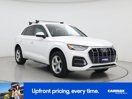 White 2023 Audi Q5 Premium