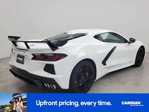 White 2022 Chevrolet Corvette Stingray 2LT