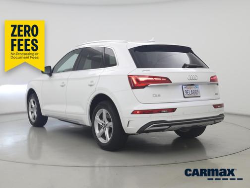 White 2023 Audi Q5 Premium