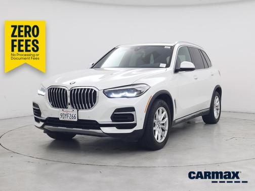 White 2023 BMW X5 xDrive40i