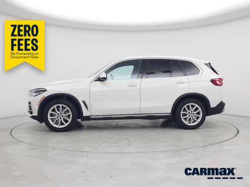 White 2023 BMW X5 xDrive40i