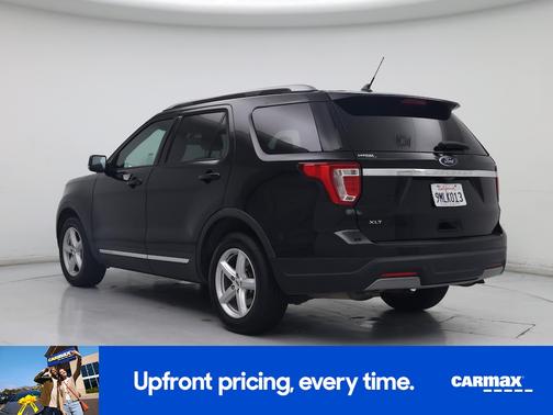 Black 2019 Ford Explorer XLT