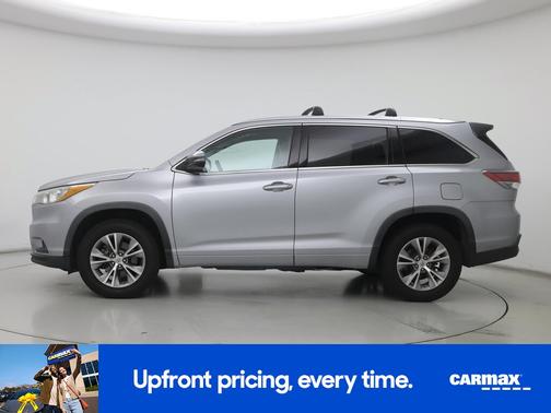 Silver 2015 Toyota Highlander XLE