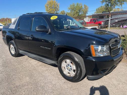 2011 Chevrolet Avalanche 1500 LS