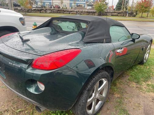 2008 Pontiac Solstice Base 2dr Convertible