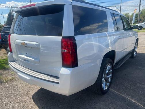 2020 Chevrolet Suburban LT