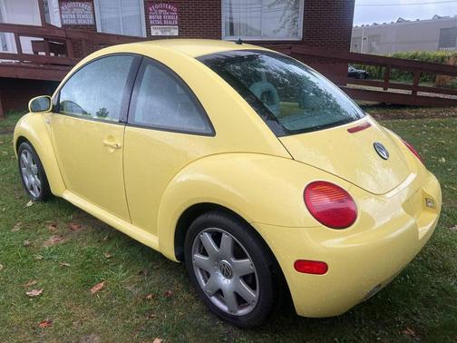 2001 Volkswagen New Beetle GLX
