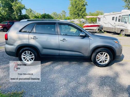 2015 Kia Sorento LX