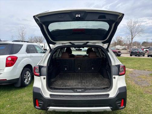 2021 Subaru Outback Touring XT