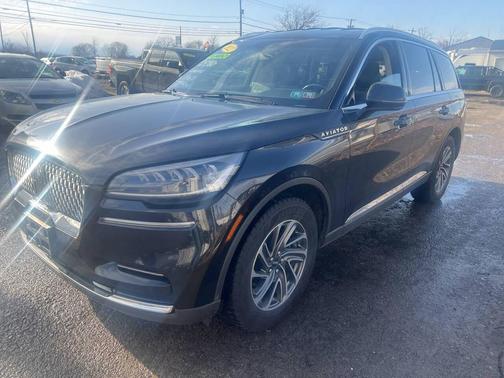 2022 Lincoln Aviator Livery AWD 4dr SUV
