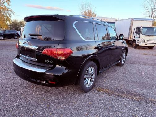 2017 INFINITI QX80 Limited